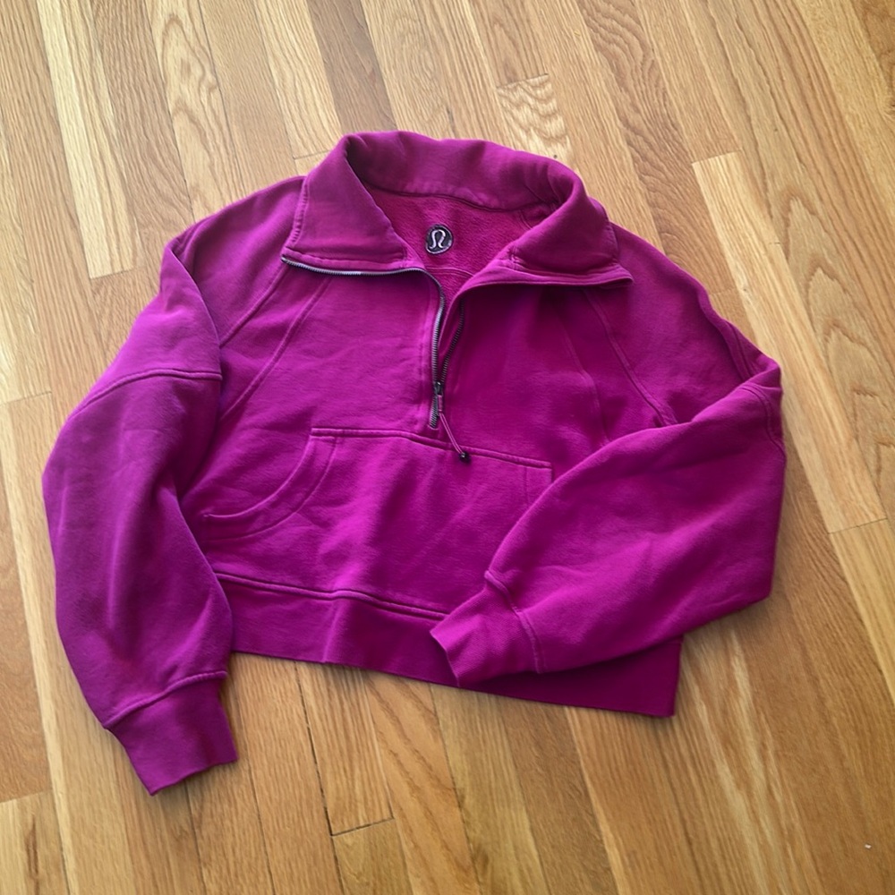 Lululemon cropped 3/4 zip sweatshirt